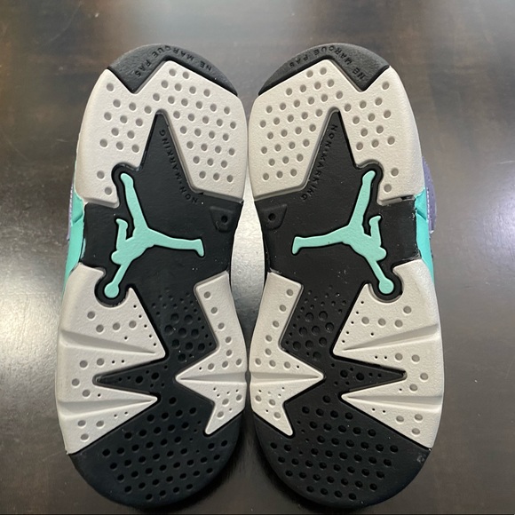 Air Jordan 6 Retro GT Kids Sneakers Size 8C - Picture 7 of 10